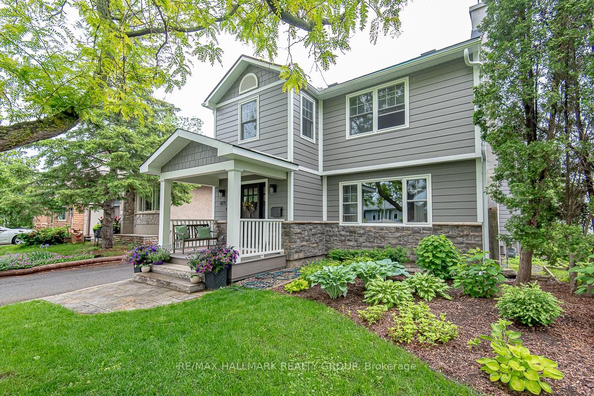 Photo 2 of 875 Kingsmere Avenue, Ottawa, McKellar Heights/Glabar Park — HOMEH