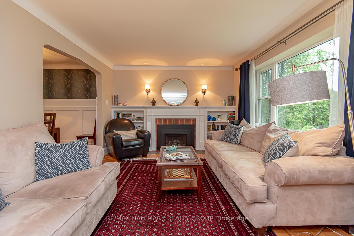 Photo 7 of 875 Kingsmere Avenue, Ottawa, McKellar Heights/Glabar Park — HOMEH
