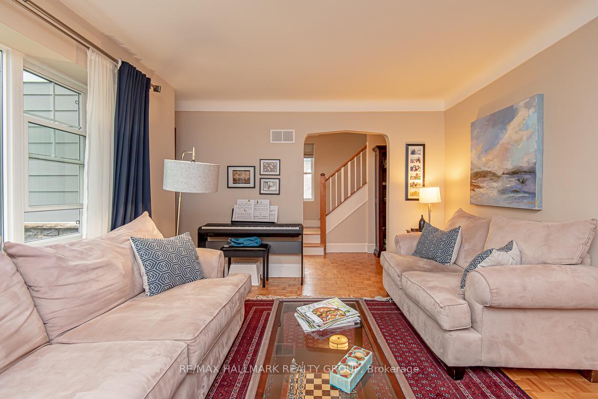 Photo 9 of 875 Kingsmere Avenue, Ottawa, McKellar Heights/Glabar Park — HOMEH