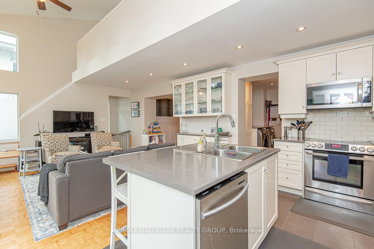 Photo 16 of 875 Kingsmere Avenue, Ottawa, McKellar Heights/Glabar Park — HOMEH