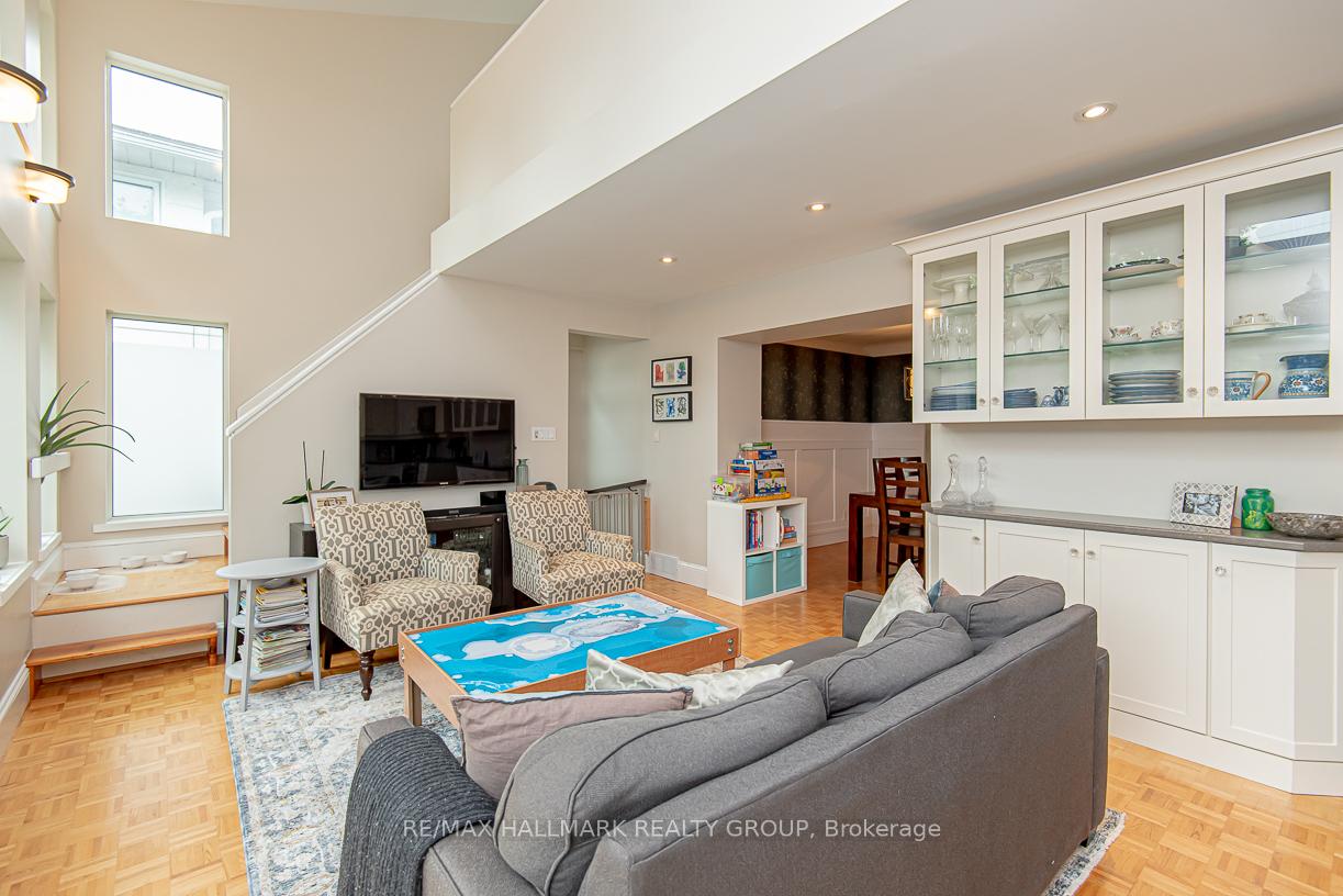 Photo 18 of 875 Kingsmere Avenue, Ottawa, McKellar Heights/Glabar Park — HOMEH