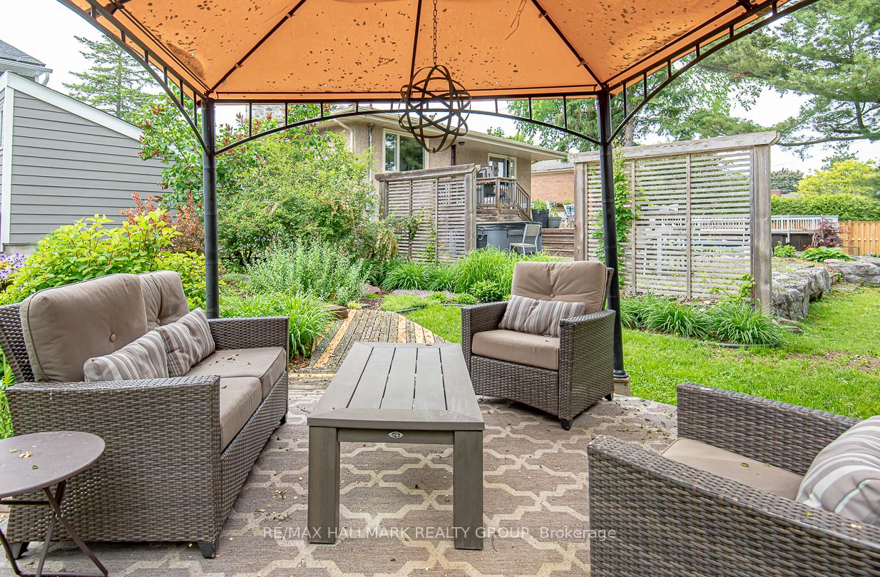 Photo 35 of 875 Kingsmere Avenue, Ottawa, McKellar Heights/Glabar Park — HOMEH