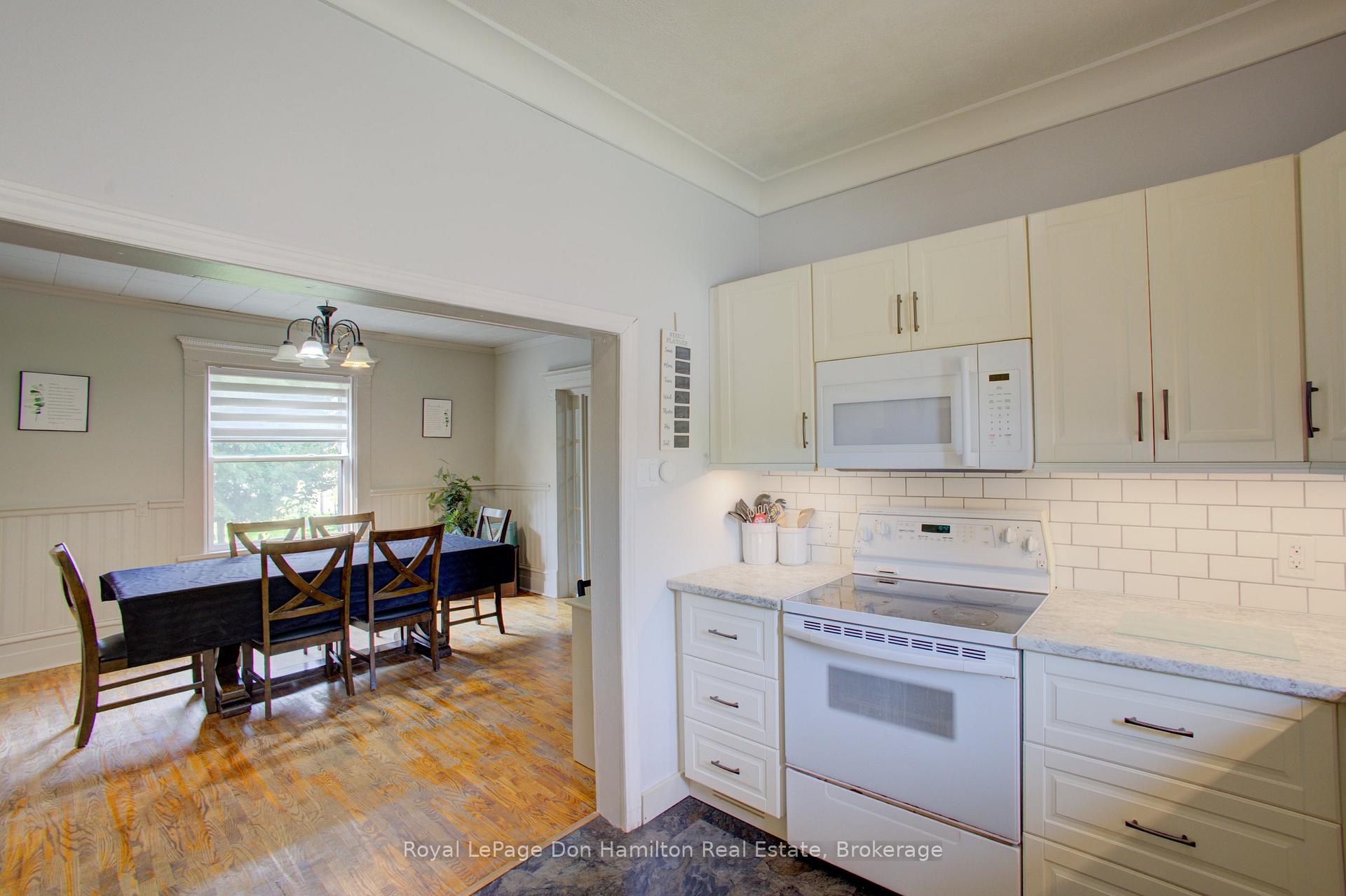Photo 16 of 3002 Brookhaven Drive, Howick — HOMEH