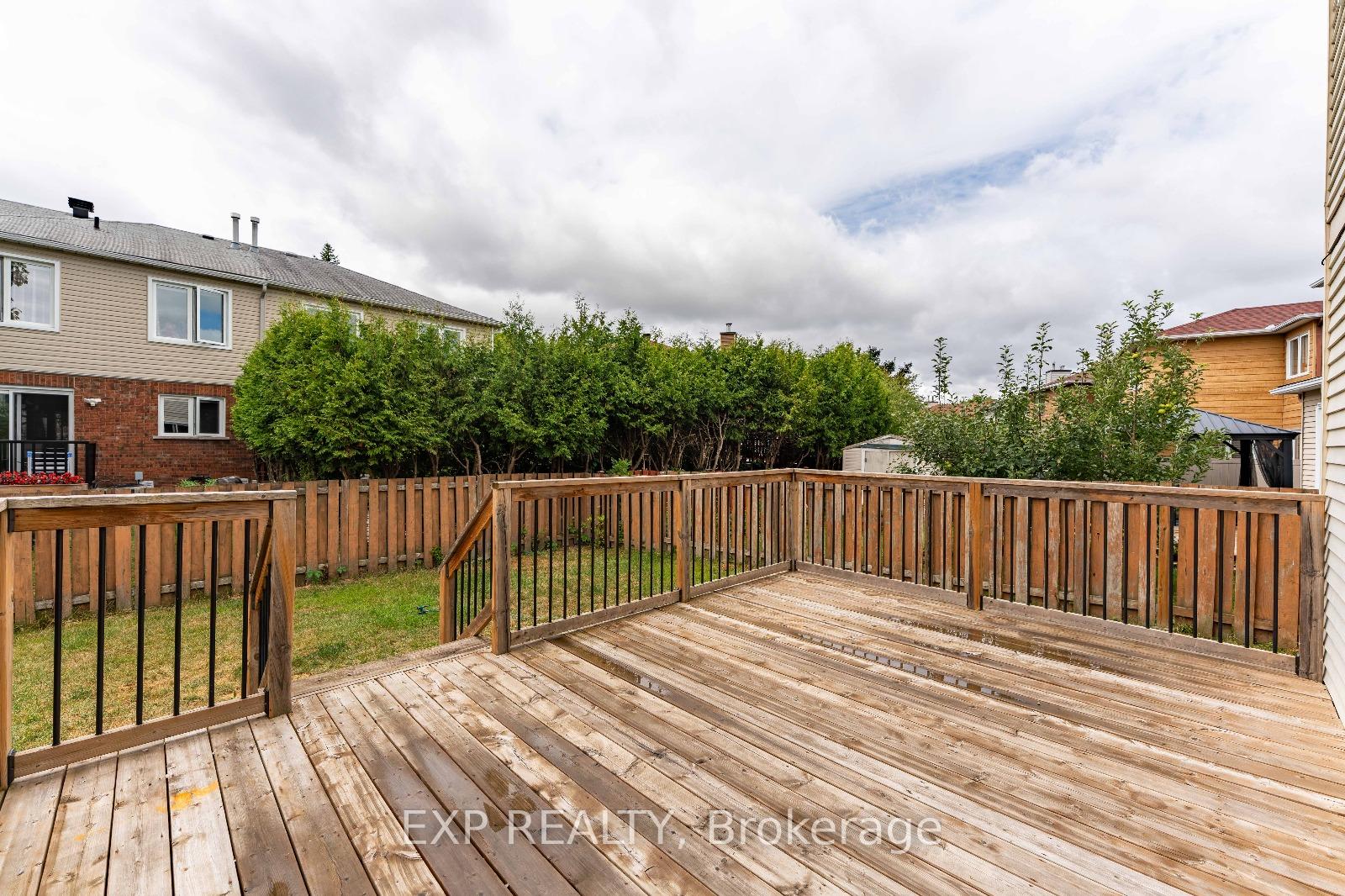 Photo 4 of 1642 Blohm Drive, Ottawa, Hunt Club Park — HOMEH
