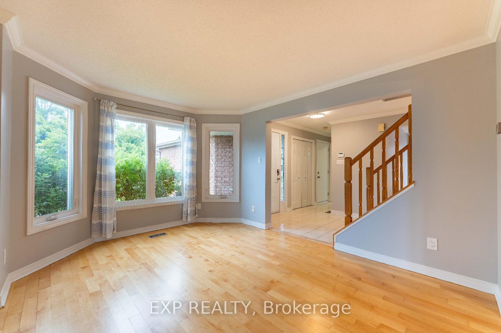 Photo 12 of 1642 Blohm Drive, Ottawa, Hunt Club Park — HOMEH