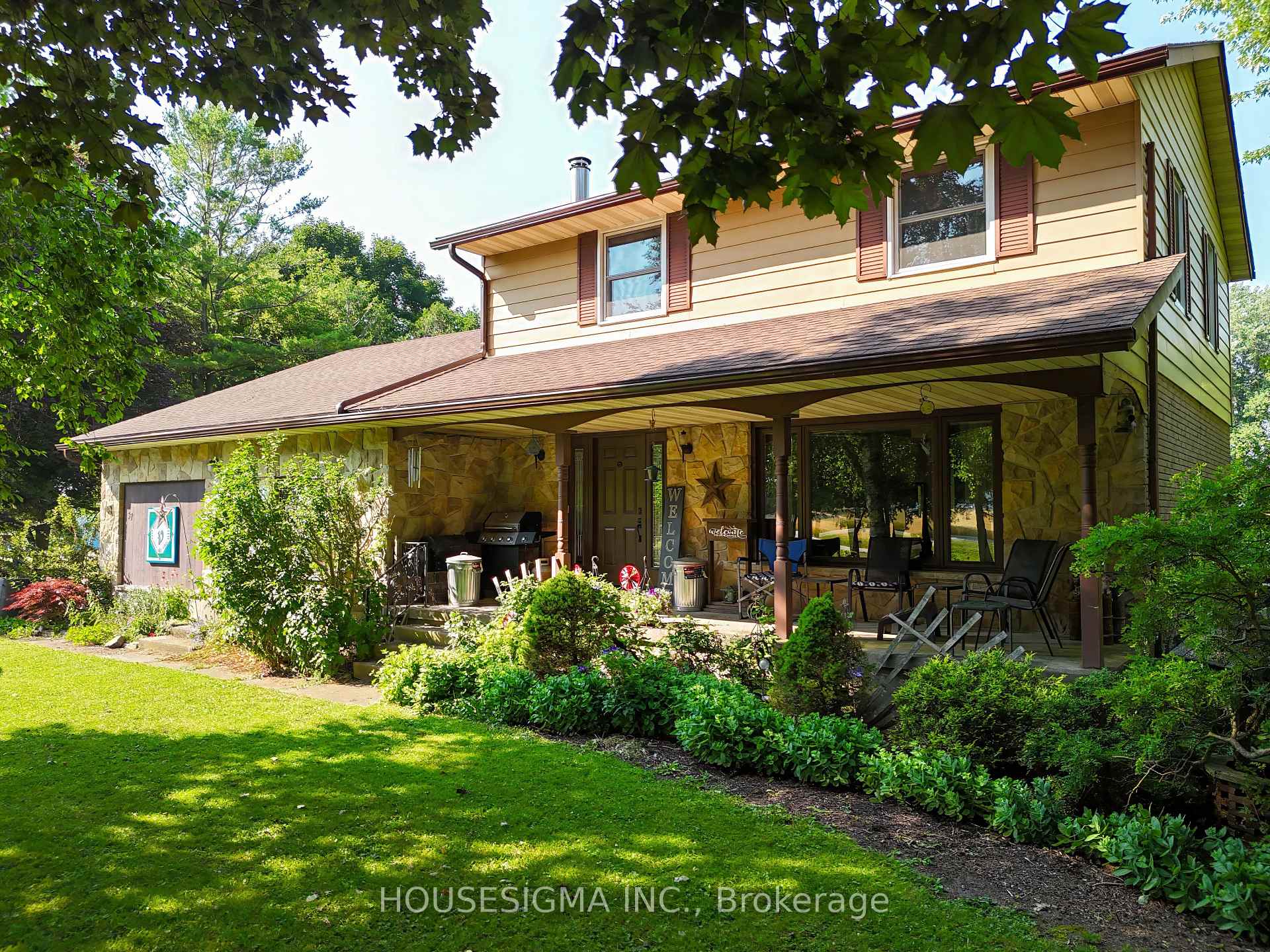Photo 4 of 43794 Cranbrook Road, Huron East, Brussels — HOMEH