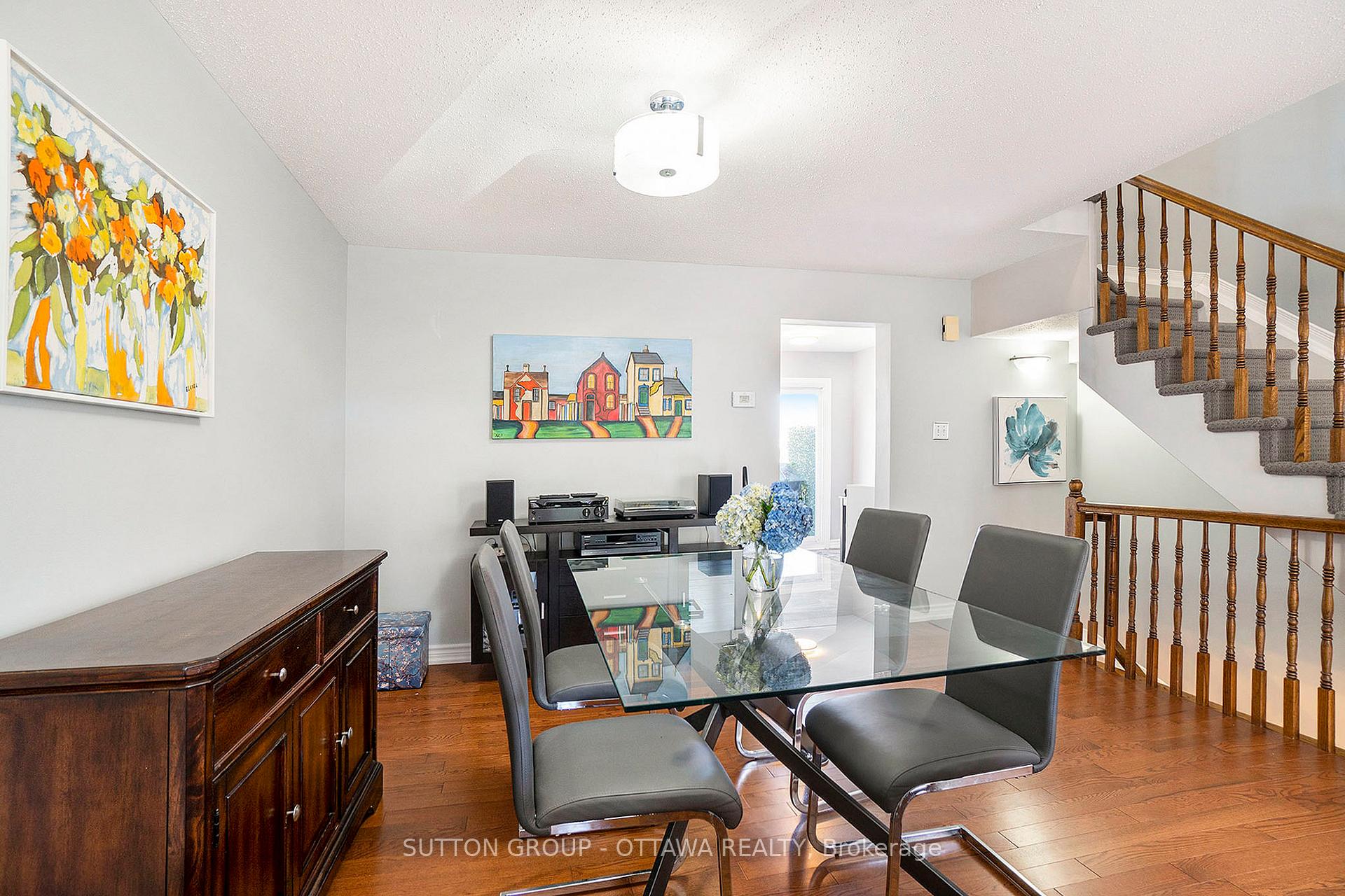 Photo 11 of 13 Drayton Private, Ottawa, CFB Rockcliffe and Area — HOMEH
