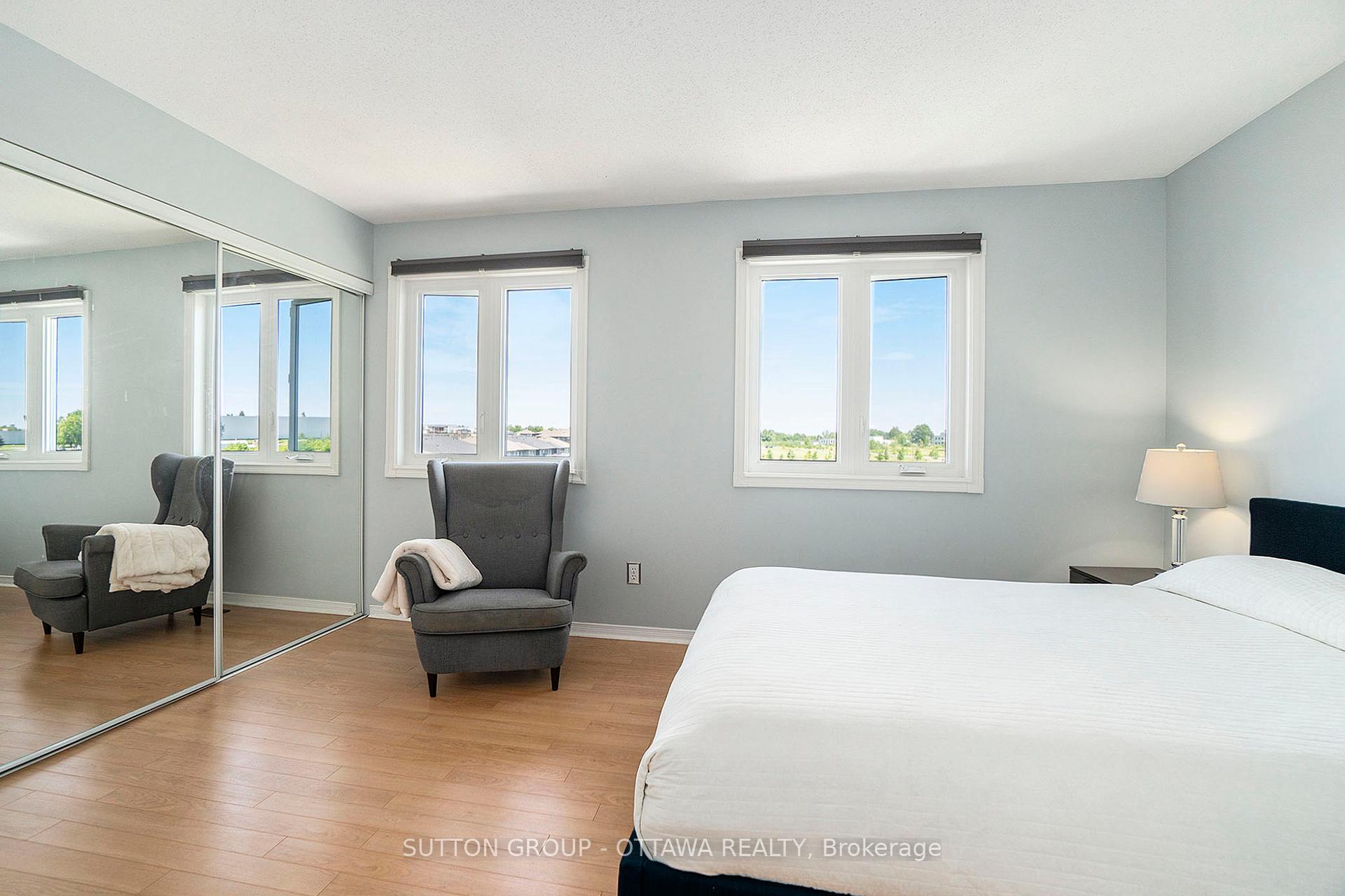 Photo 18 of 13 Drayton Private, Ottawa, CFB Rockcliffe and Area — HOMEH