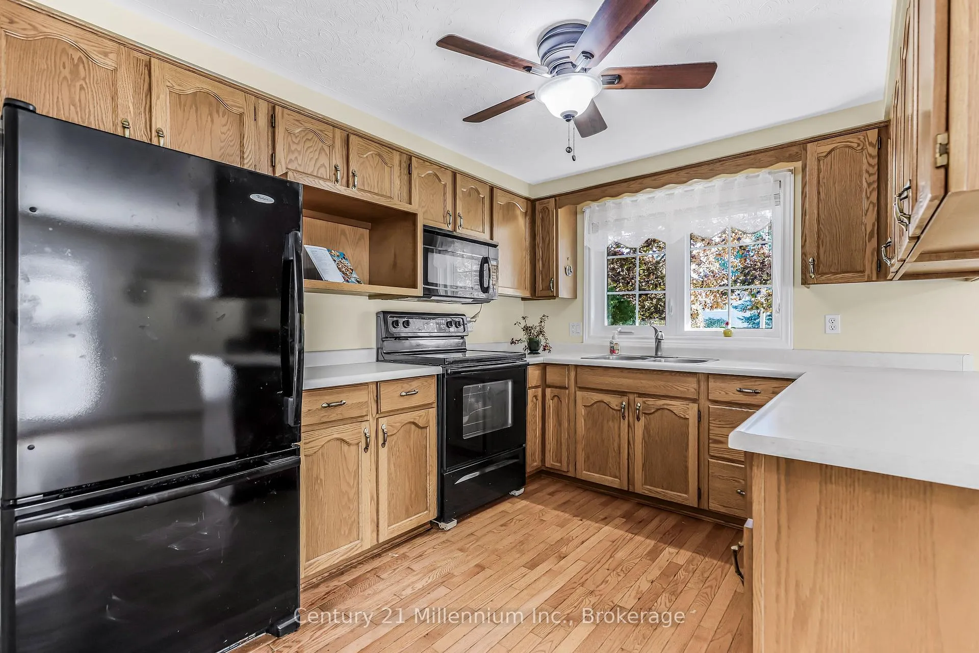 Photo 16 of 750 Baird Street, Kincardine — HOMEH