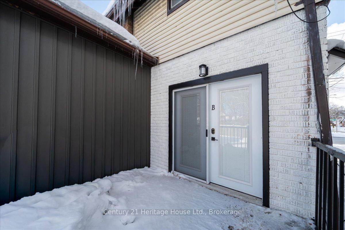 Photo 3 of Unit B, 180 Weber Street, Kitchener — HOMEH