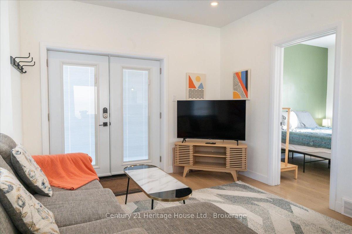 Photo 5 of Unit B, 180 Weber Street, Kitchener — HOMEH