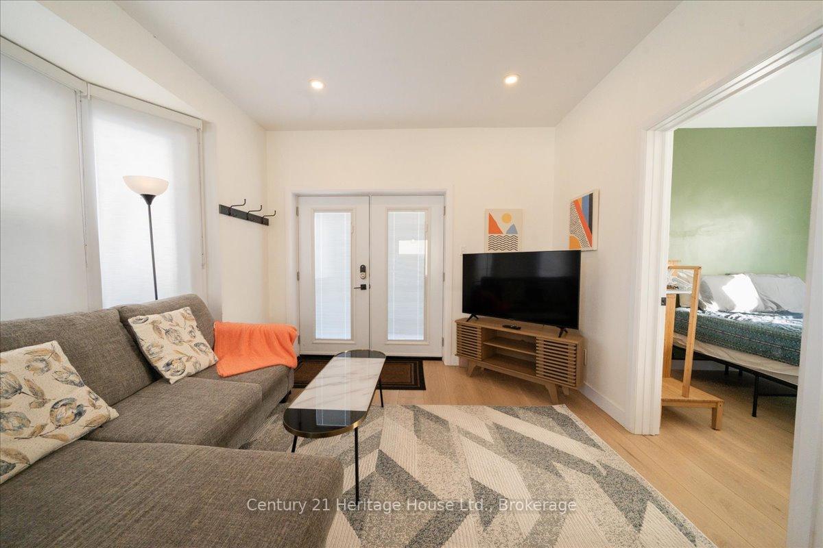 Photo 6 of Unit B, 180 Weber Street, Kitchener — HOMEH