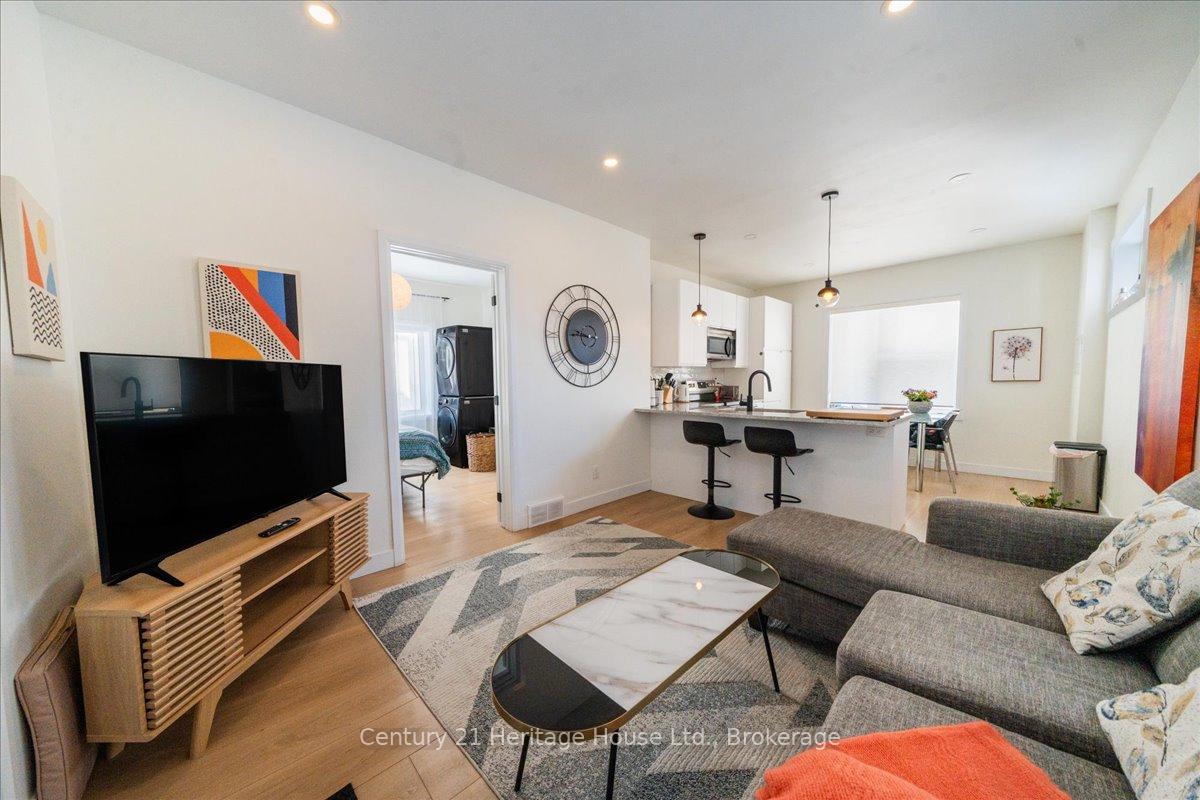 Photo 10 of Unit B, 180 Weber Street, Kitchener — HOMEH