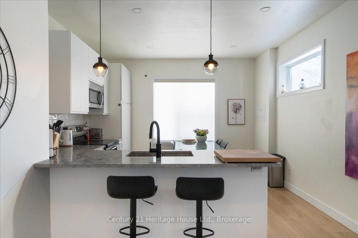 Photo 12 of Unit B, 180 Weber Street, Kitchener — HOMEH