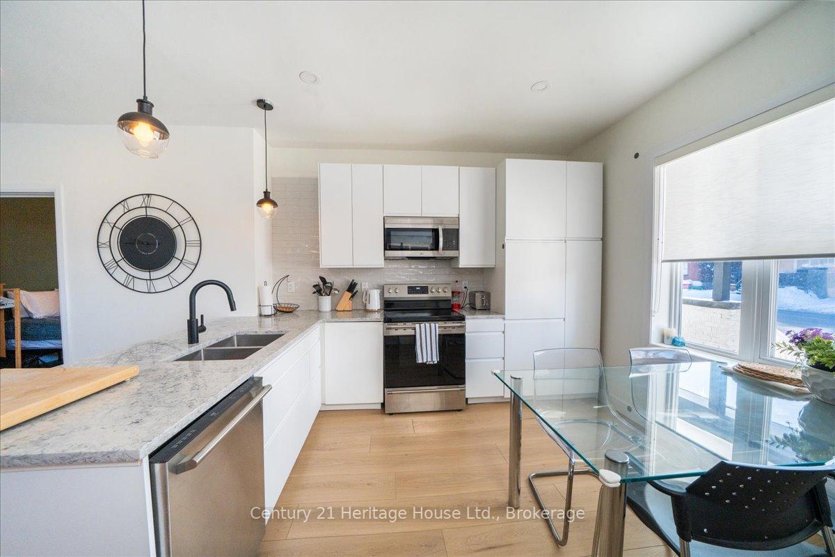 Photo 15 of Unit B, 180 Weber Street, Kitchener — HOMEH