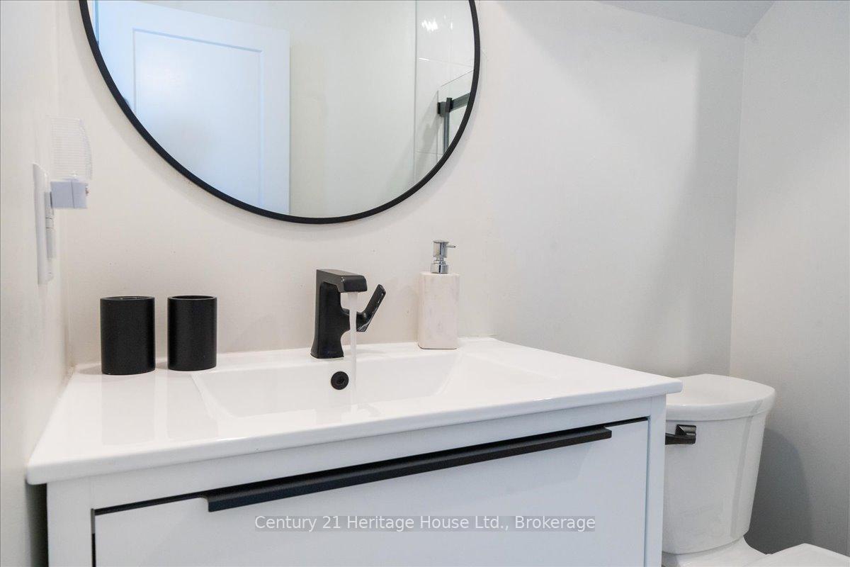 Photo 26 of Unit B, 180 Weber Street, Kitchener — HOMEH
