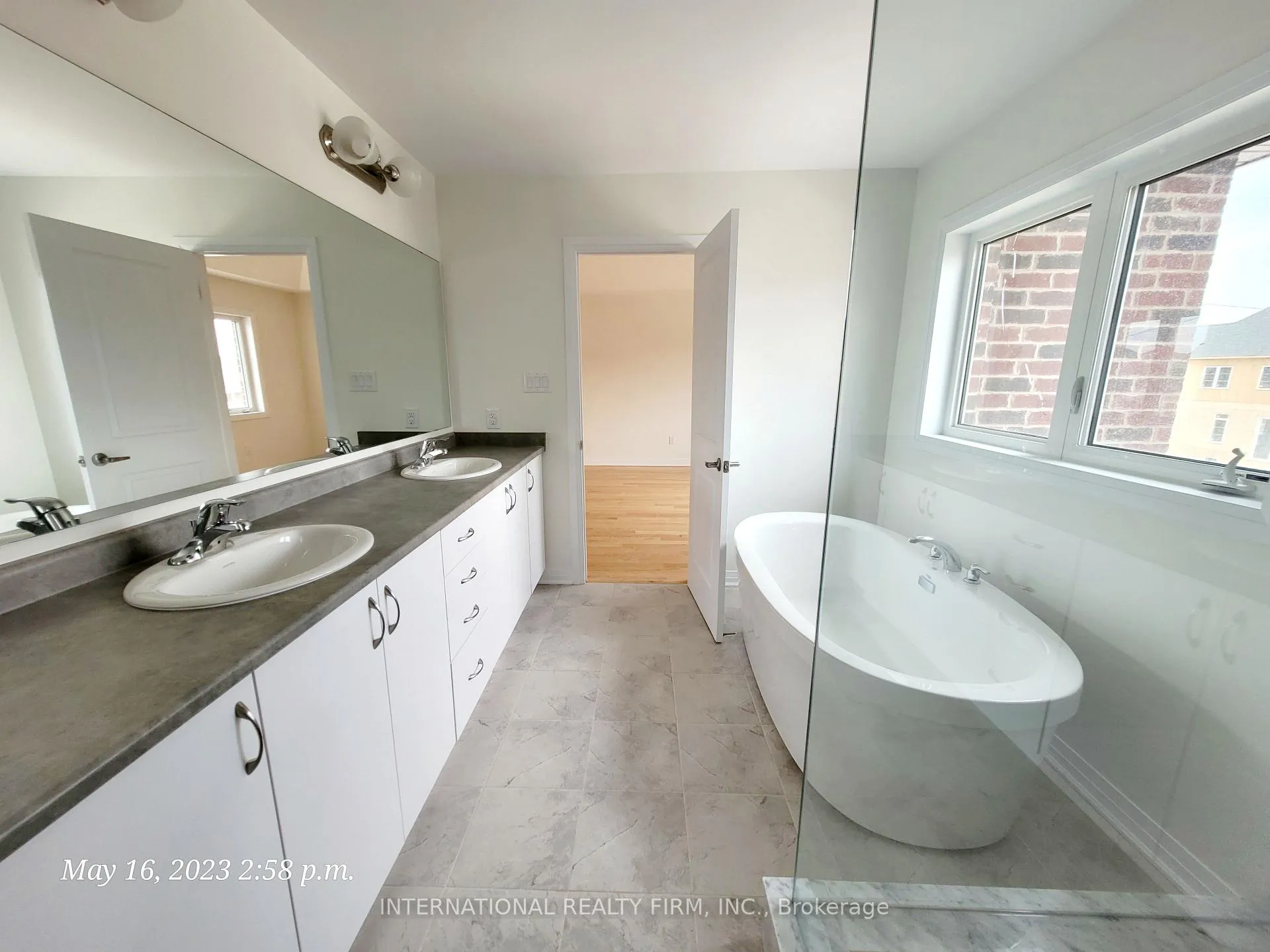 Photo 4 of 1255 Stevens Road, Innisfil, Rural Innisfil — HOMEH