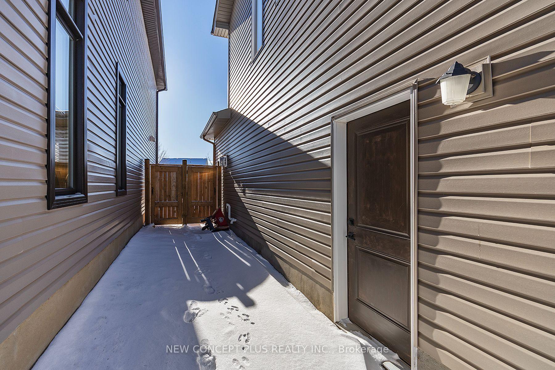 Photo 6 of 1385 Monarch Drive, Kingston, City Northwest — HOMEH