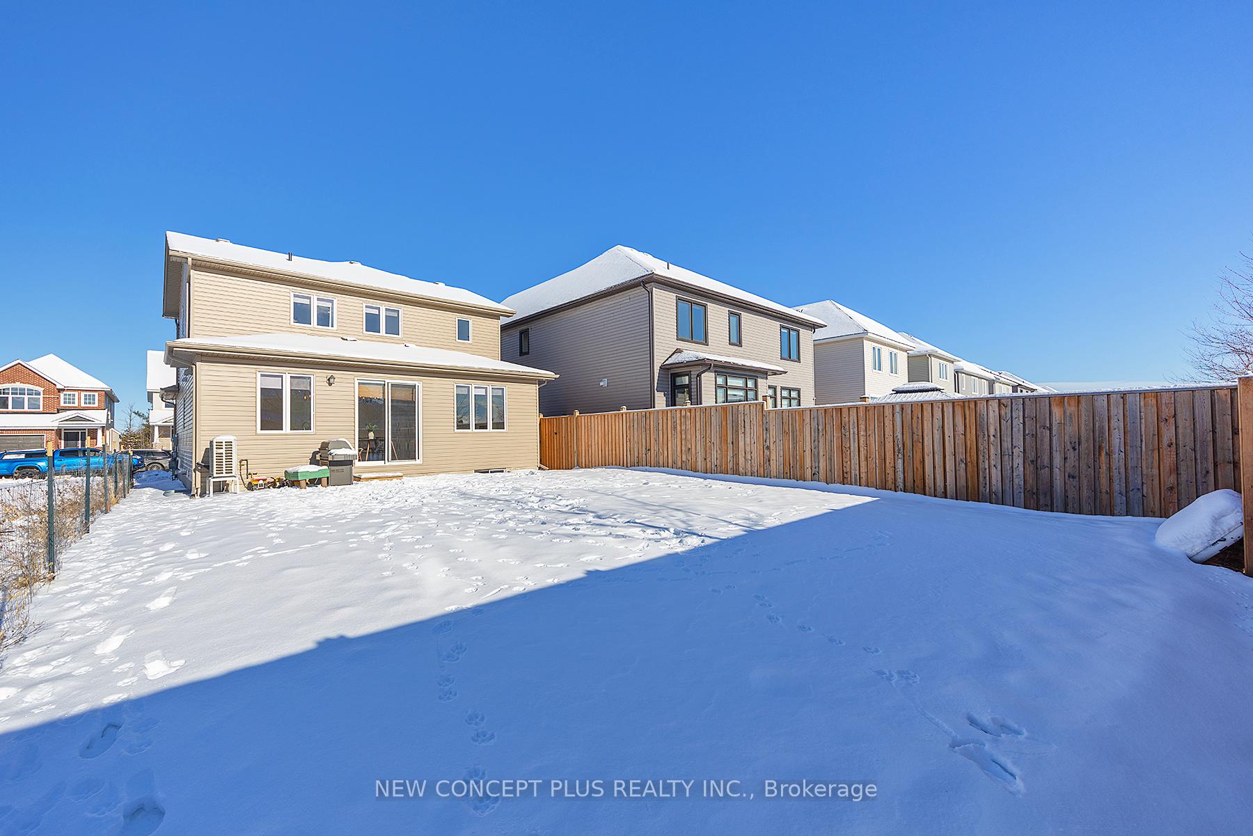 Photo 8 of 1385 Monarch Drive, Kingston, City Northwest — HOMEH