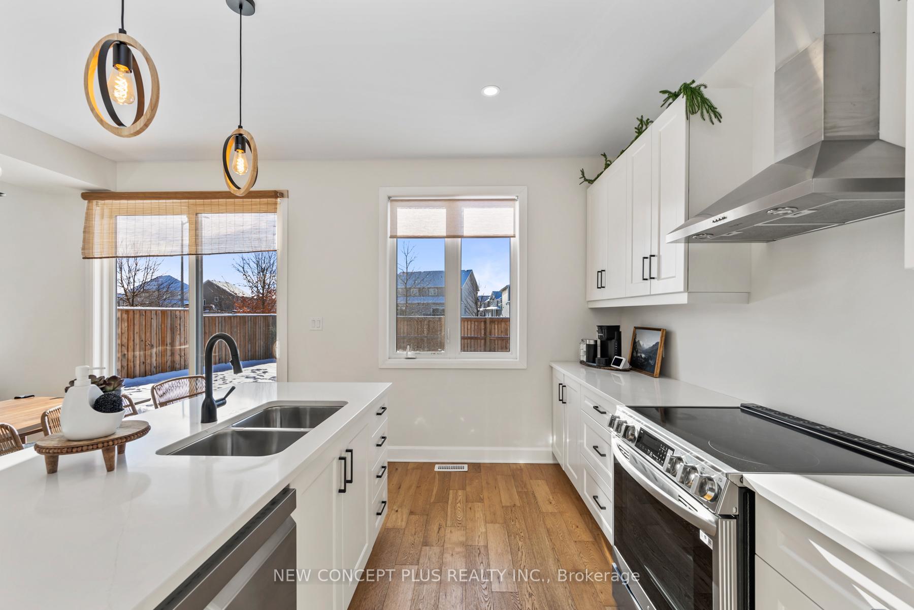 Photo 23 of 1385 Monarch Drive, Kingston, City Northwest — HOMEH