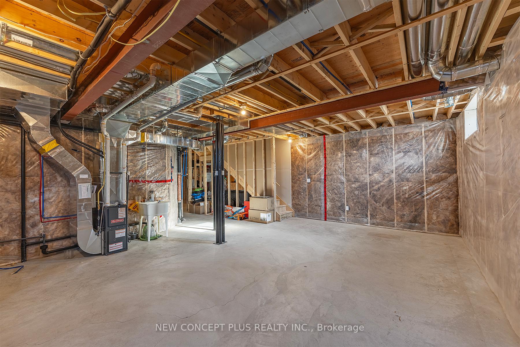 Photo 44 of 1385 Monarch Drive, Kingston, City Northwest — HOMEH