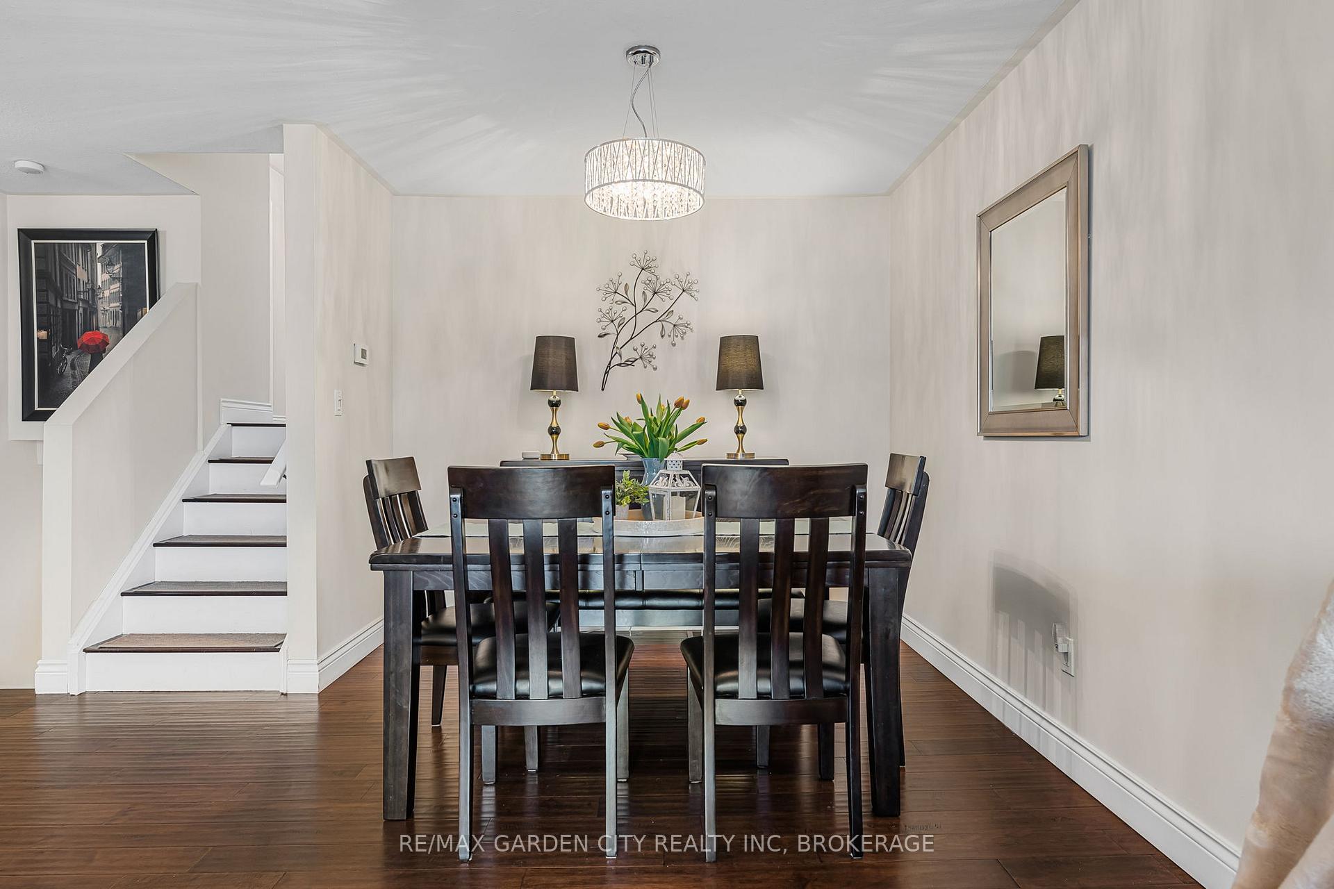 Photo 9 of 4534 Dufferin Avenue, Lincoln, Beamsville — HOMEH