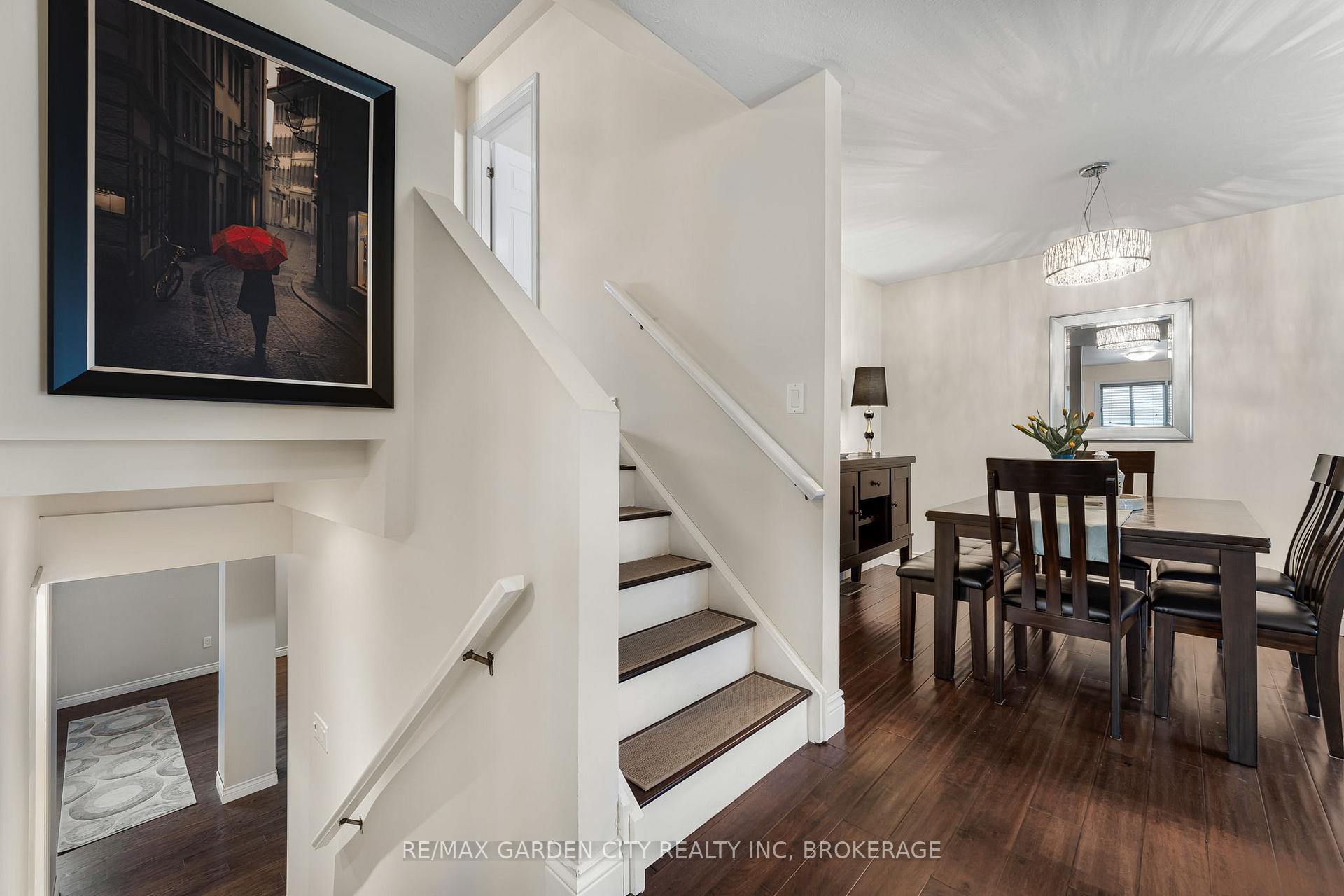Photo 24 of 4534 Dufferin Avenue, Lincoln, Beamsville — HOMEH