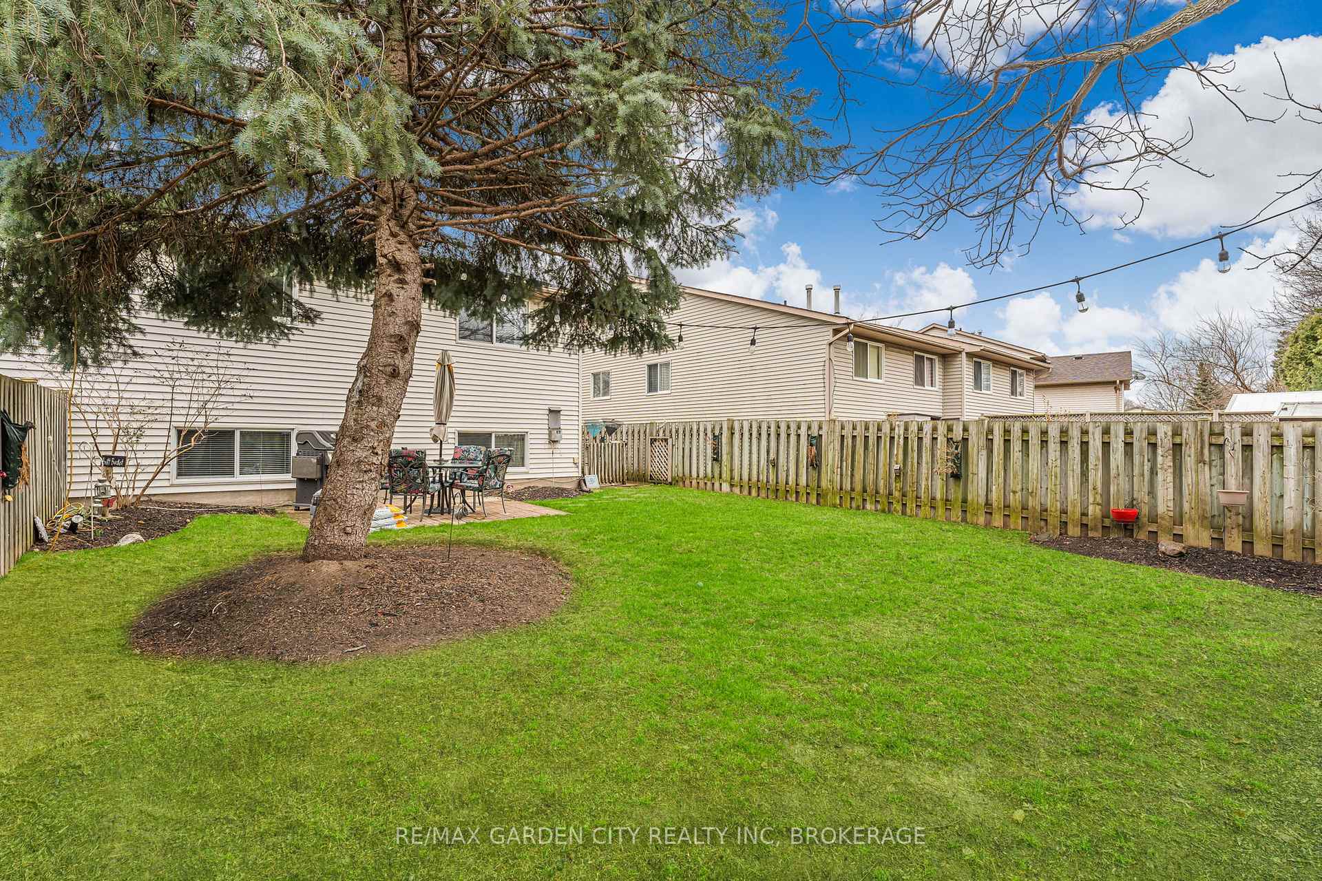 Photo 38 of 4534 Dufferin Avenue, Lincoln, Beamsville — HOMEH