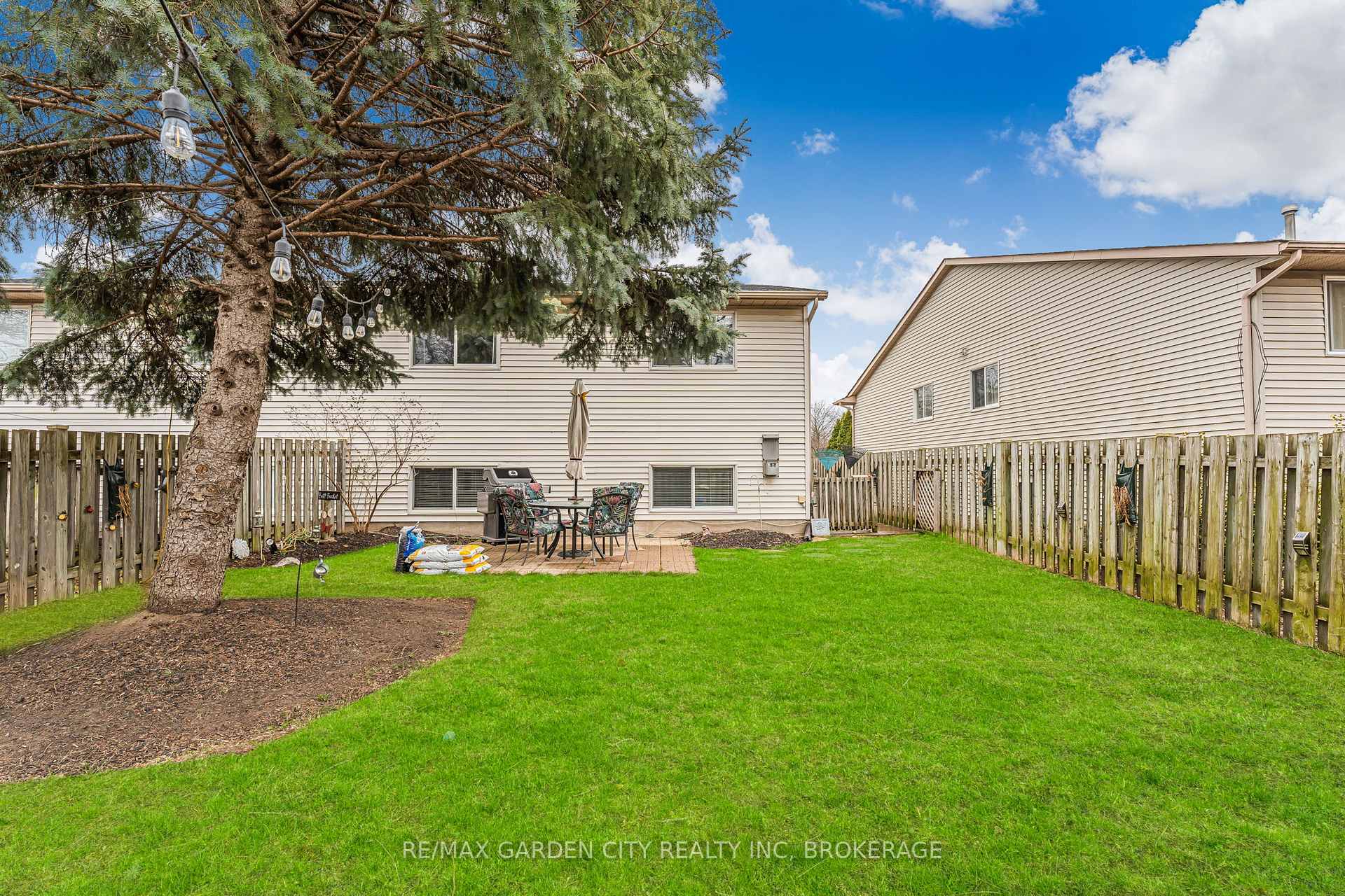 Photo 39 of 4534 Dufferin Avenue, Lincoln, Beamsville — HOMEH