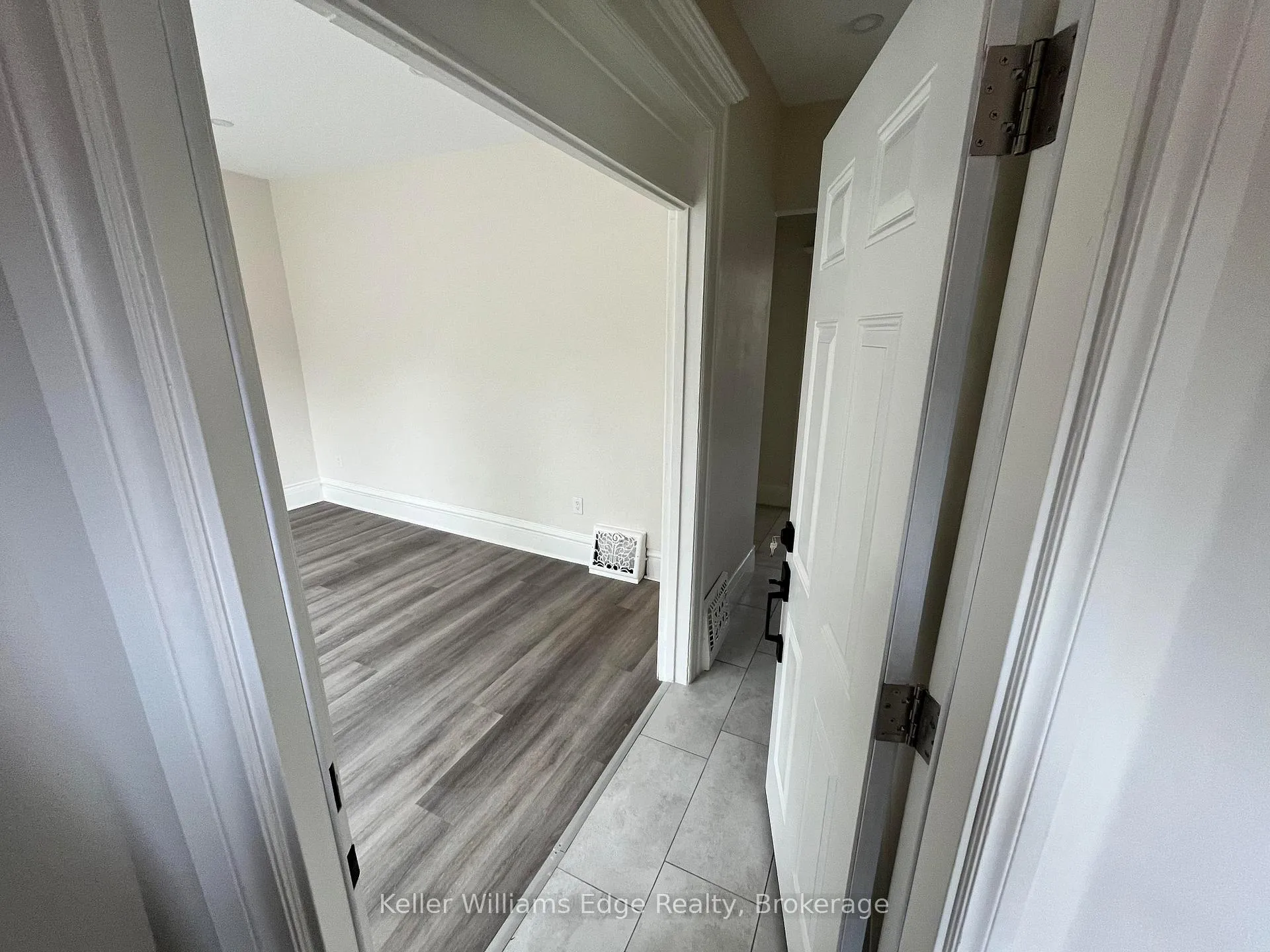 Photo 2 of Unit 1, 133 Stinson Street, Hamilton, Stinson — HOMEH