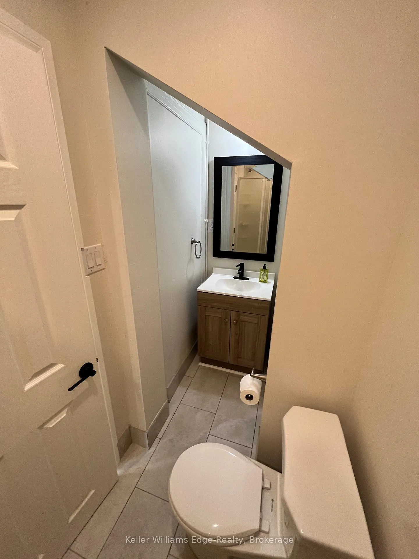 Photo 16 of Unit 1, 133 Stinson Street, Hamilton, Stinson — HOMEH