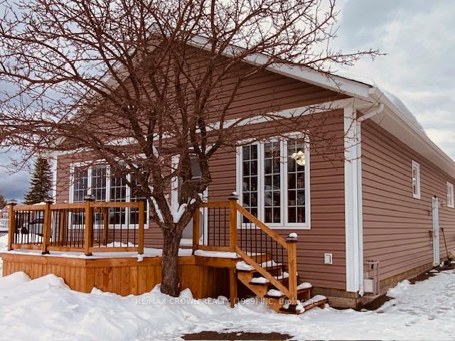 Photo 2 of 7 De L'etang Boulevard, Kapuskasing — HOMEH