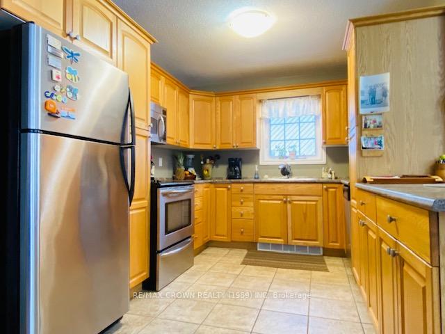 Photo 10 of 7 De L'etang Boulevard, Kapuskasing — HOMEH