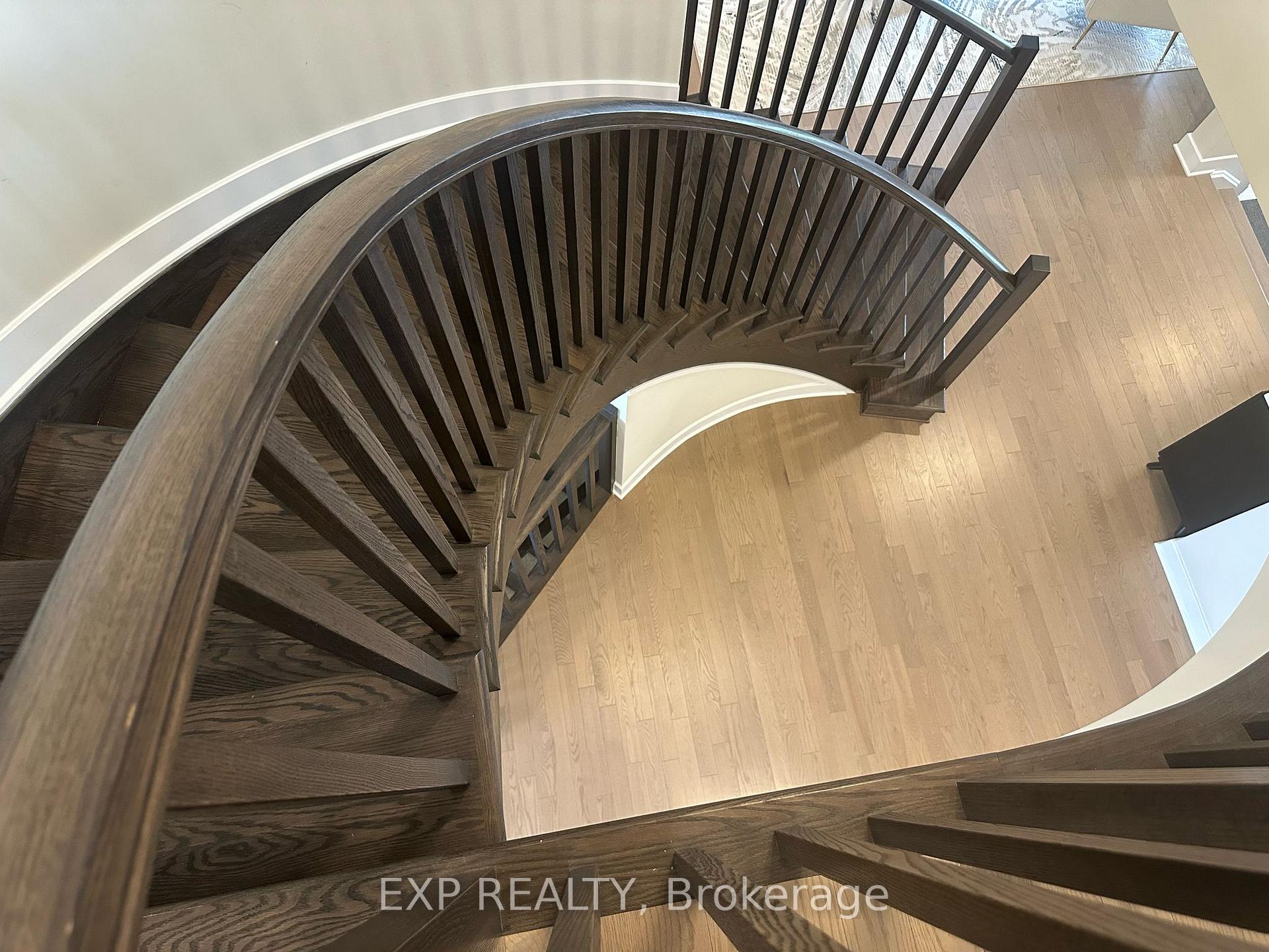 Photo 17 of 302 Shuttleworth Drive, Ottawa, Leitrim — HOMEH