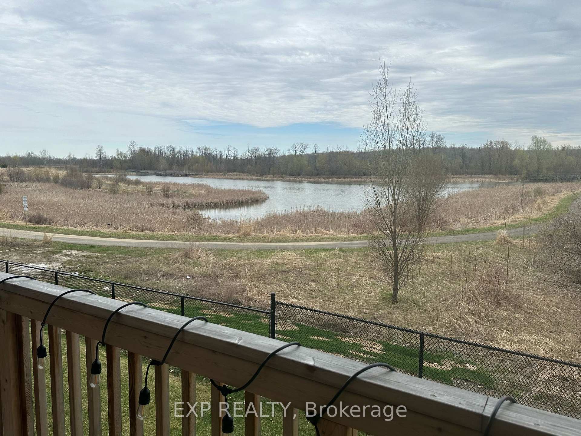 Photo 37 of 302 Shuttleworth Drive, Ottawa, Leitrim — HOMEH