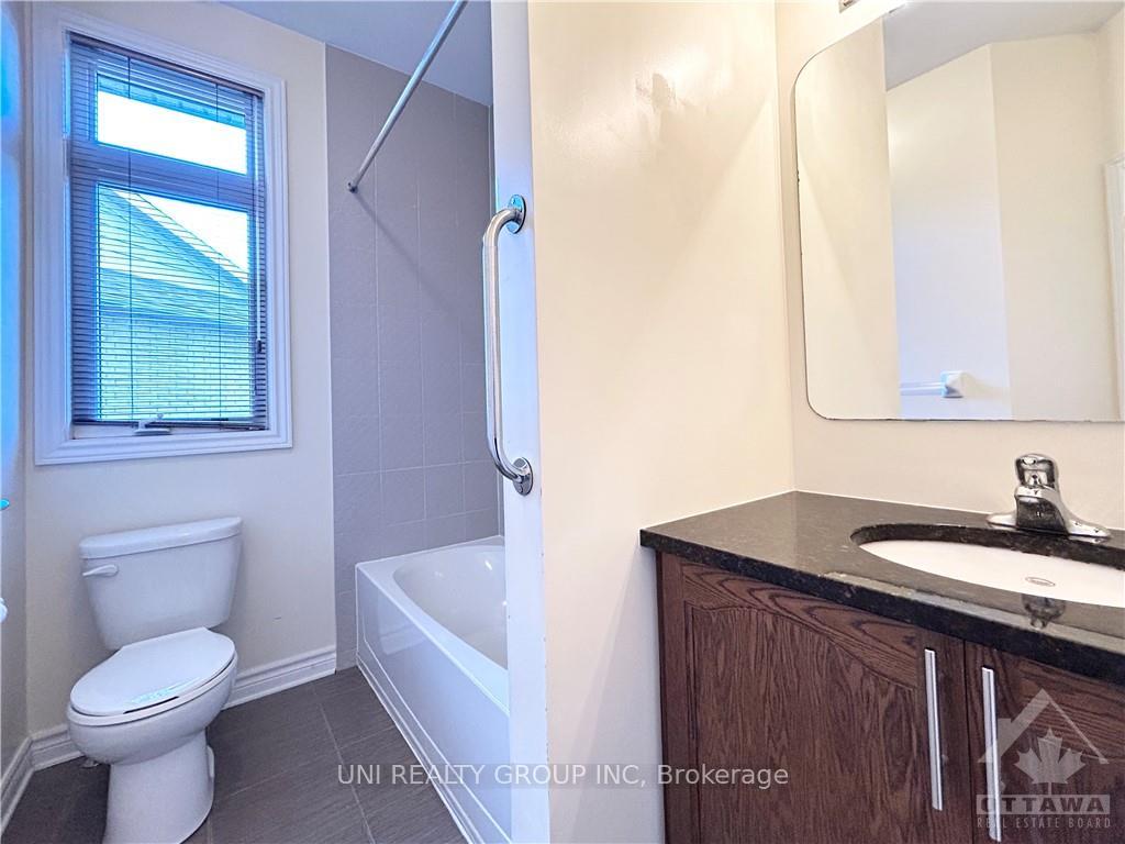Photo 12 of 228 Pondview Crescent, Ottawa, Hunt Club — HOMEH