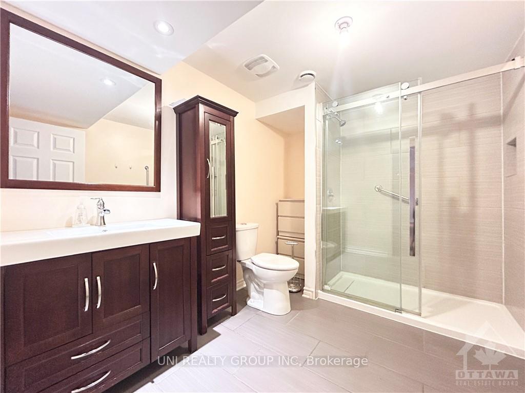 Photo 15 of 228 Pondview Crescent, Ottawa, Hunt Club — HOMEH