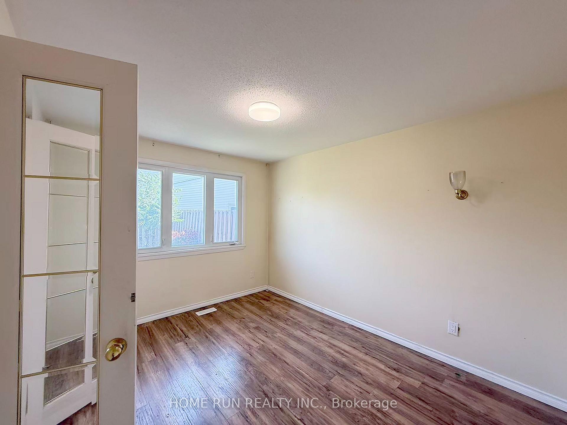Photo 6 of 3427 Southgate Road, Ottawa, South Keys — HOMEH