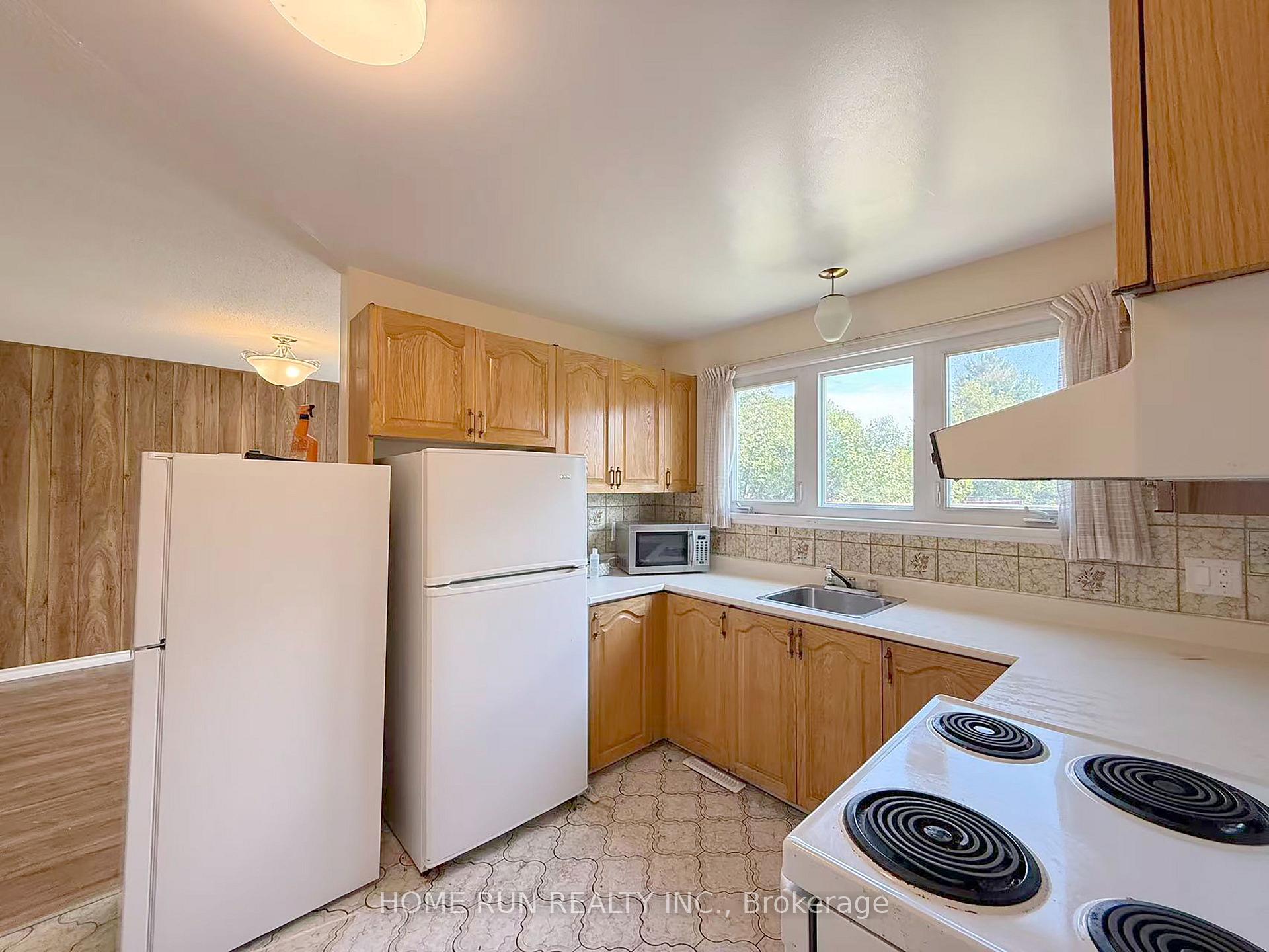 Photo 7 of 3427 Southgate Road, Ottawa, South Keys — HOMEH