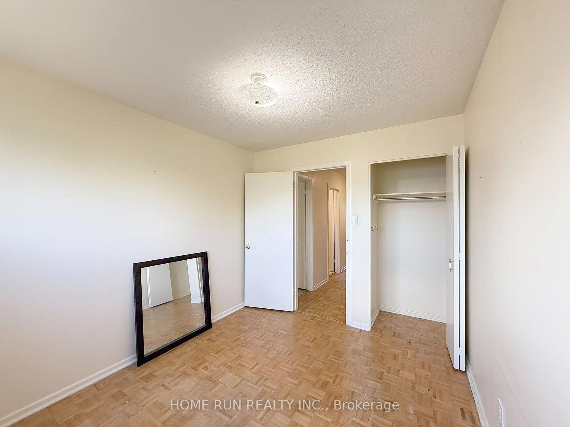 Photo 11 of 3427 Southgate Road, Ottawa, South Keys — HOMEH