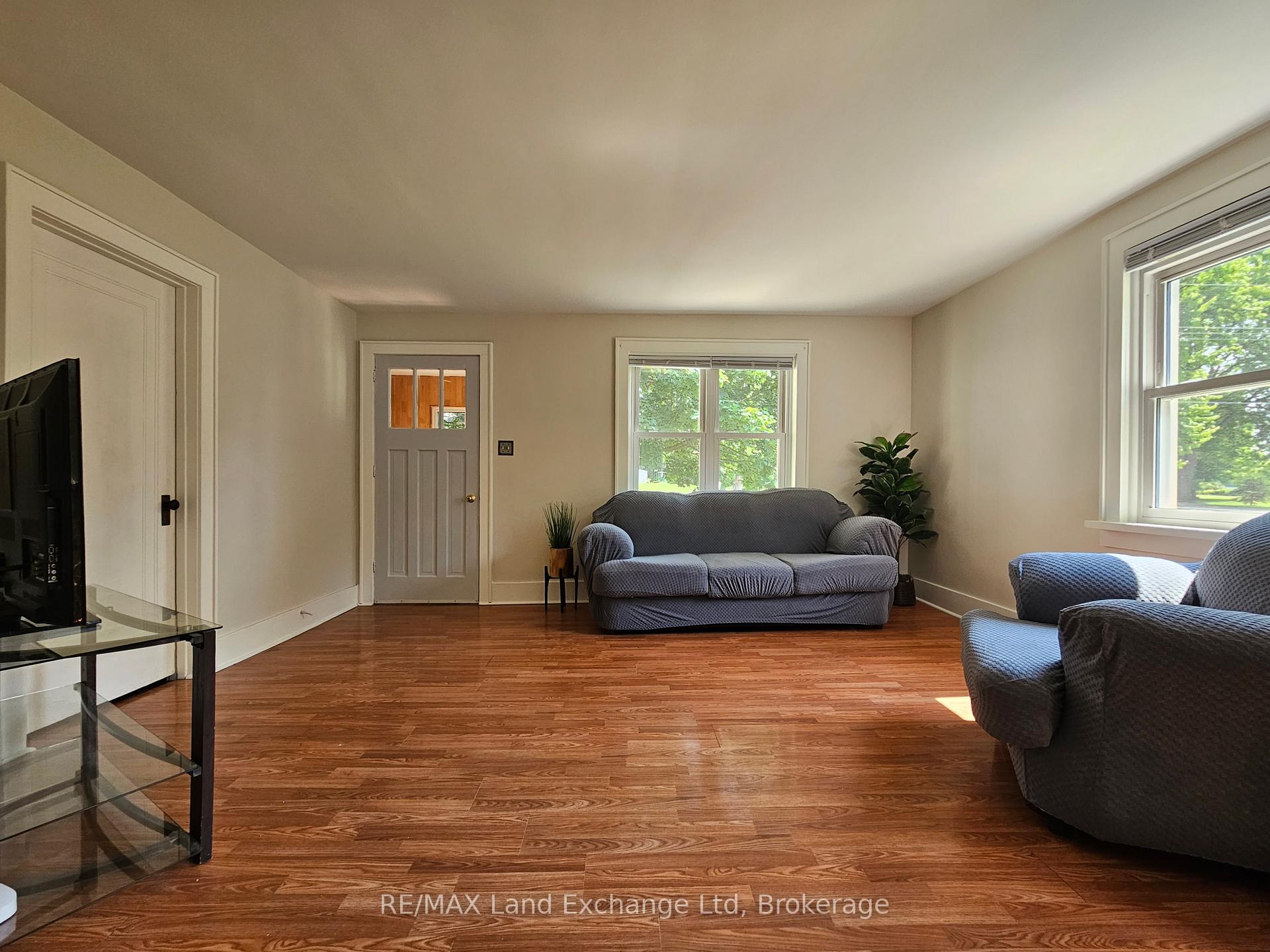 Photo 16 of 1061 Howick Street, Howick — HOMEH