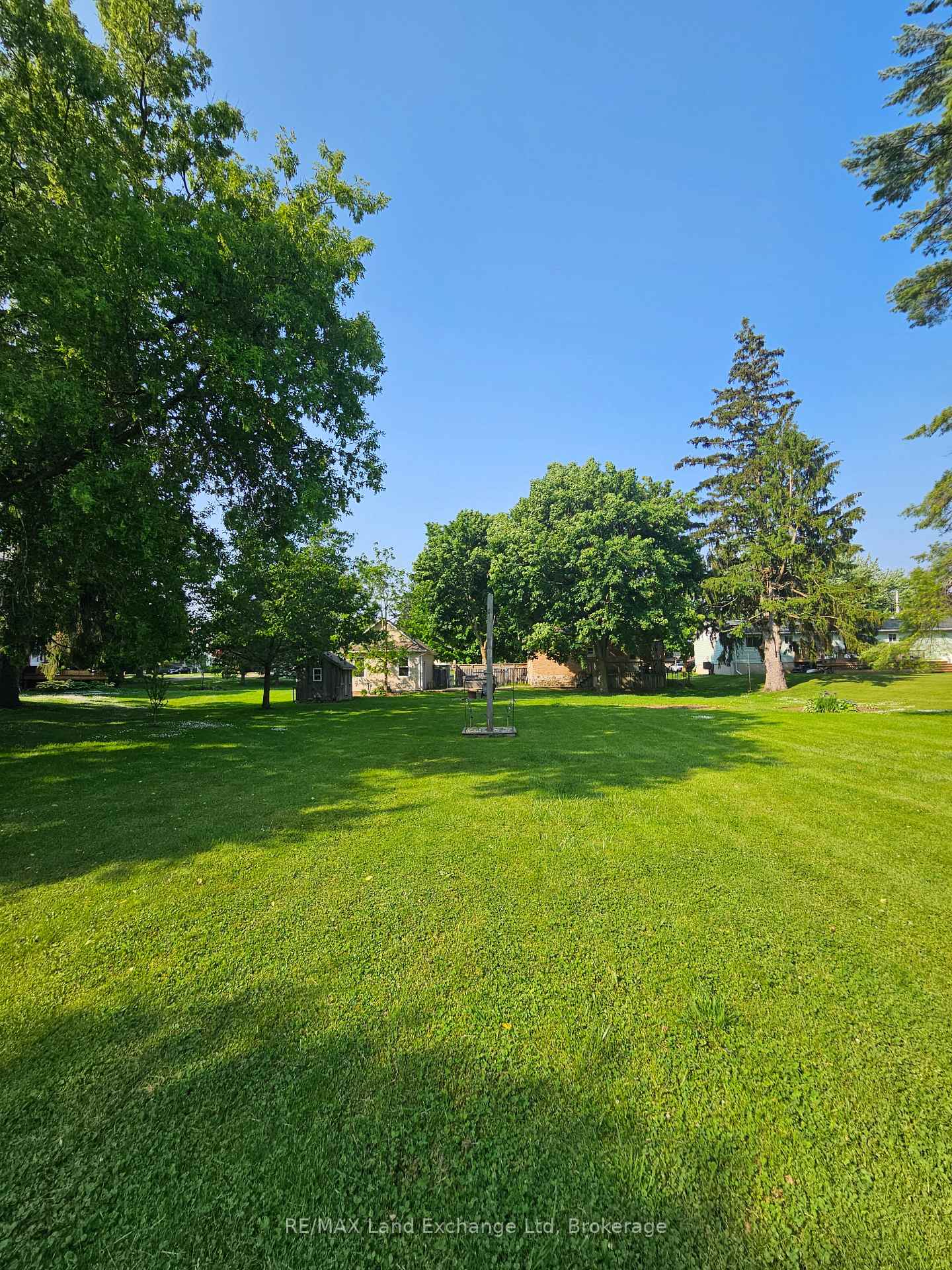 Photo 45 of 1061 Howick Street, Howick — HOMEH