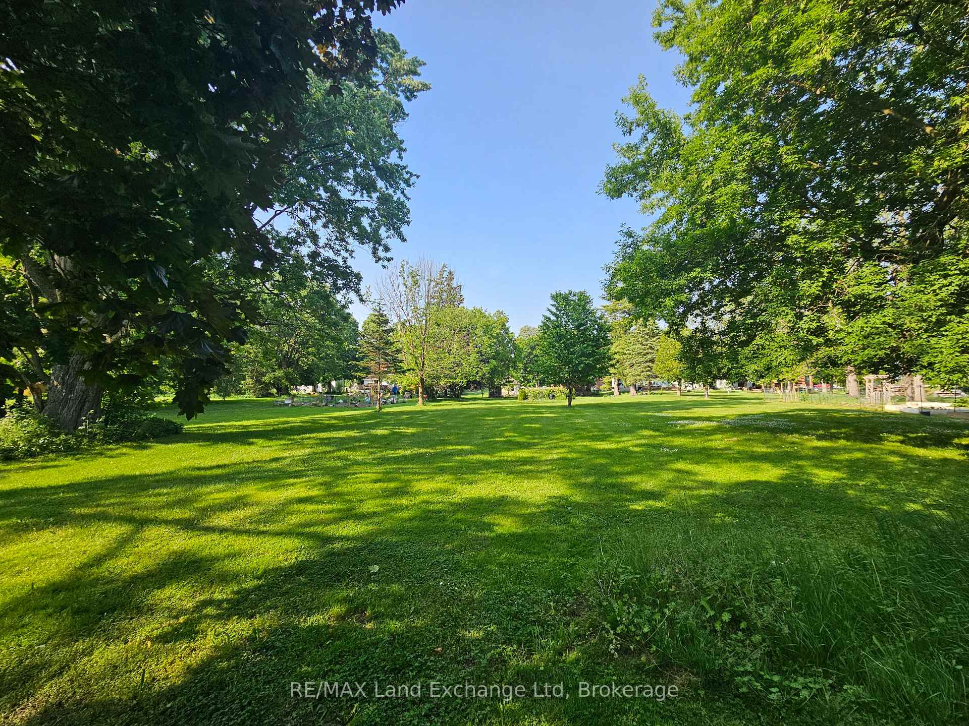 Photo 47 of 1061 Howick Street, Howick — HOMEH