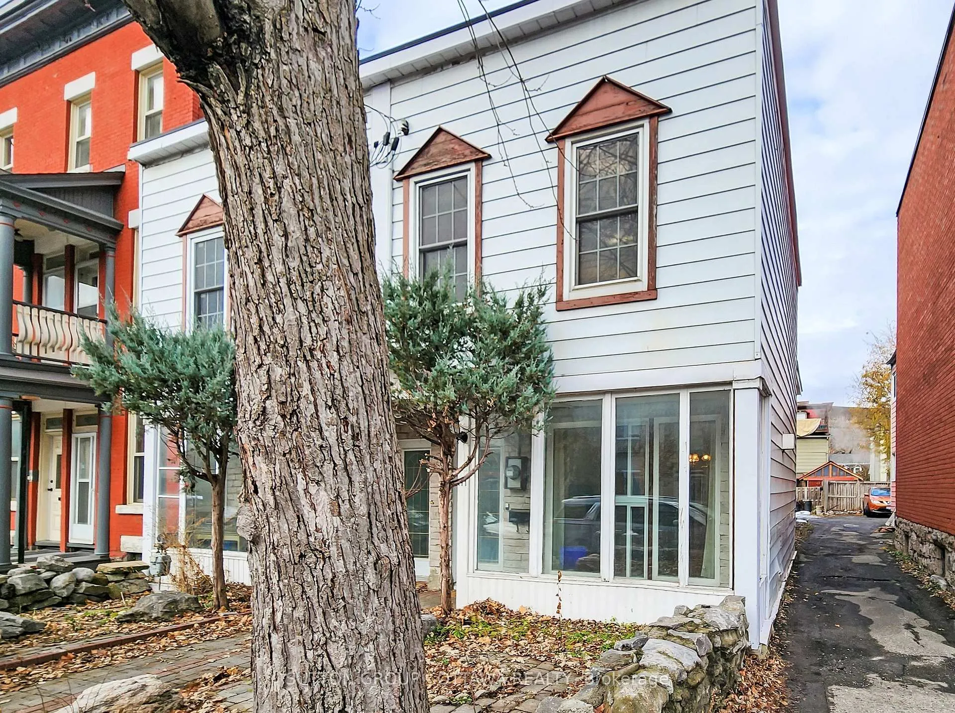 Photo 2 of 171 Cathcart Street, Ottawa, Lower Town/Byward Market — HOMEH