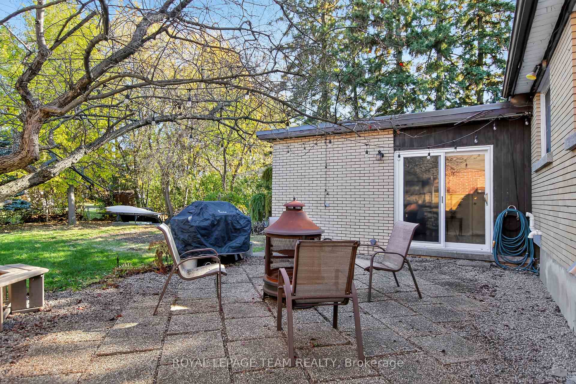 Photo 26 of 913 Rex Avenue, Ottawa, McKellar Heights — HOMEH