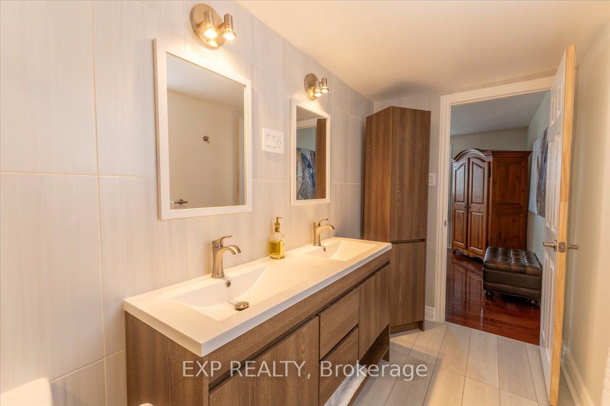 Photo 28 of 3065 Uplands Drive, Ottawa, Hunt Club Woods — HOMEH