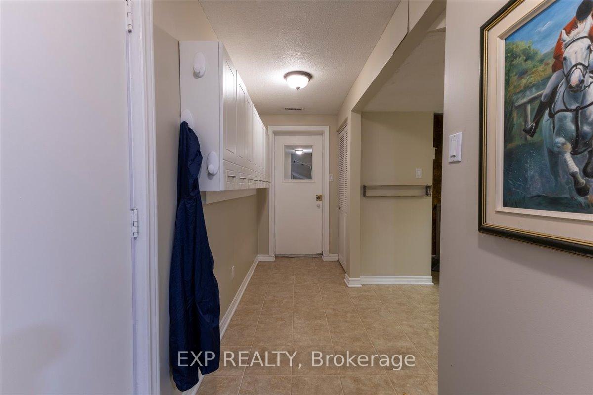 Photo 33 of 3065 Uplands Drive, Ottawa, Hunt Club Woods — HOMEH