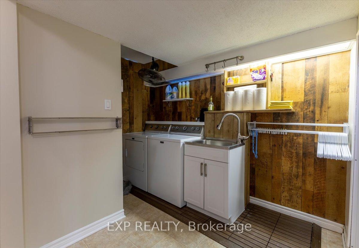 Photo 34 of 3065 Uplands Drive, Ottawa, Hunt Club Woods — HOMEH