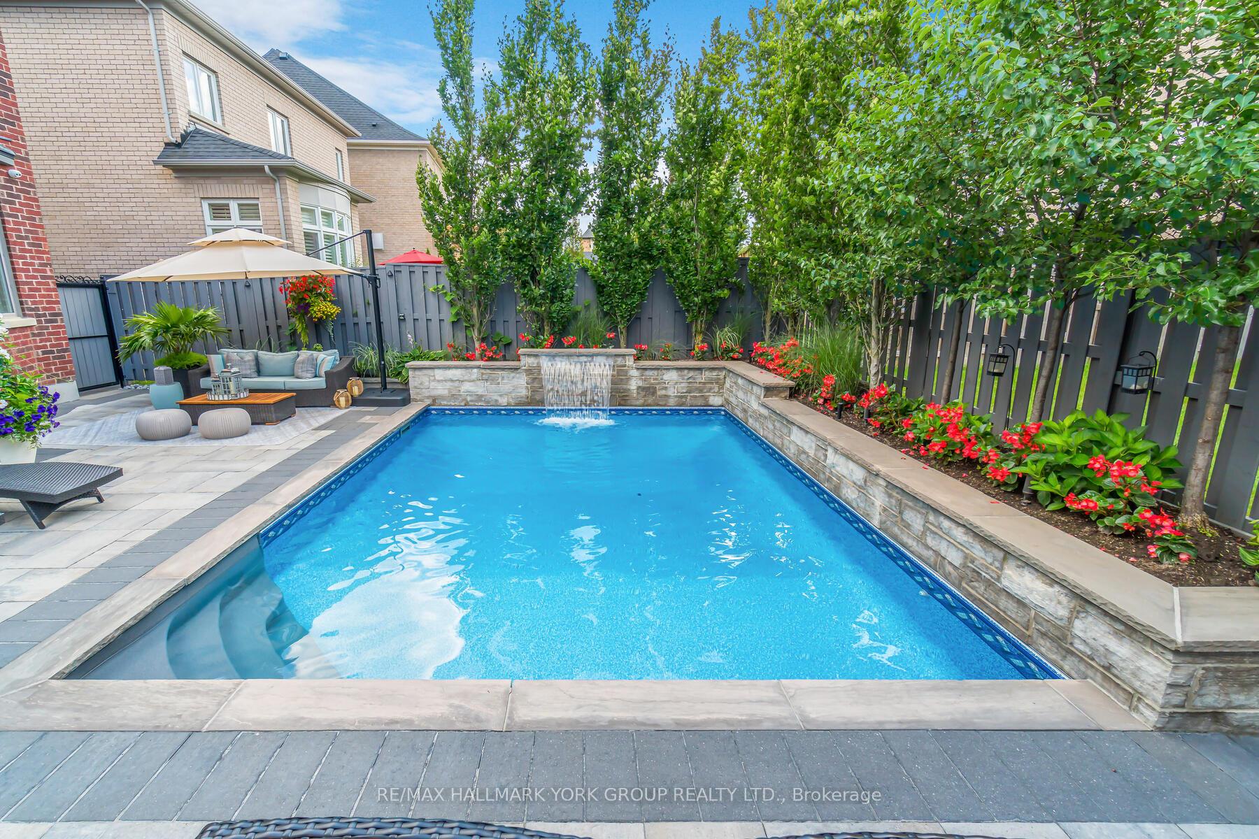 Photo 46 of 111 Robert Berry Crescent, King, King City — HOMEH
