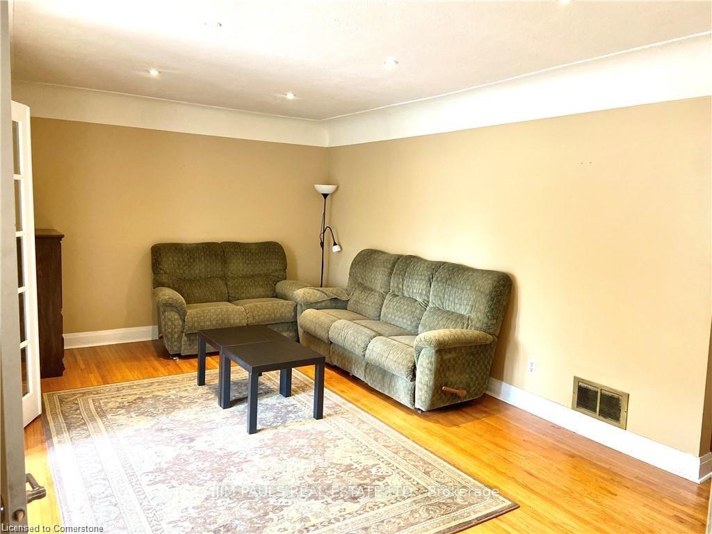 Photo 2 of 439 Upper Gage Avenue, Hamilton, Sunninghill — HOMEH